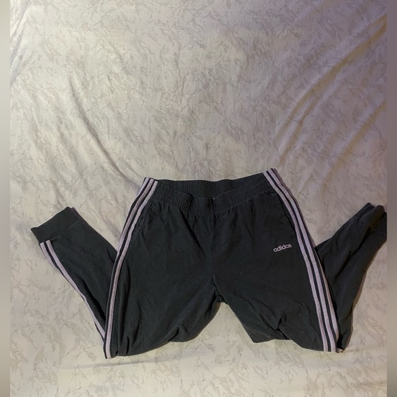 Grey Adidas joggers - Picture 4 of 5